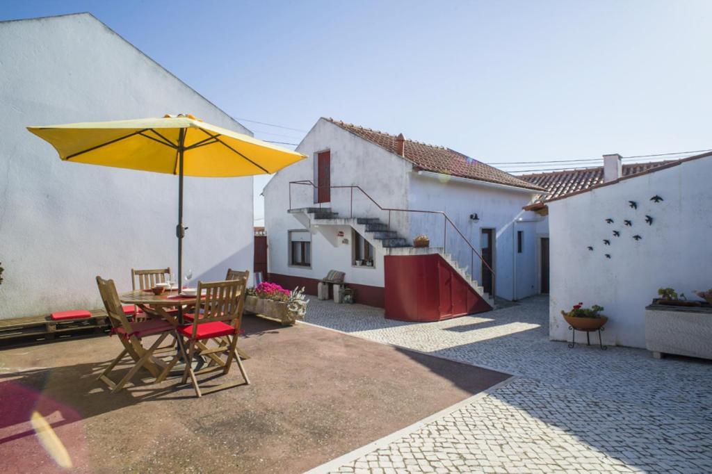 Casas Do Barrio Villa Alcobaca Exterior photo